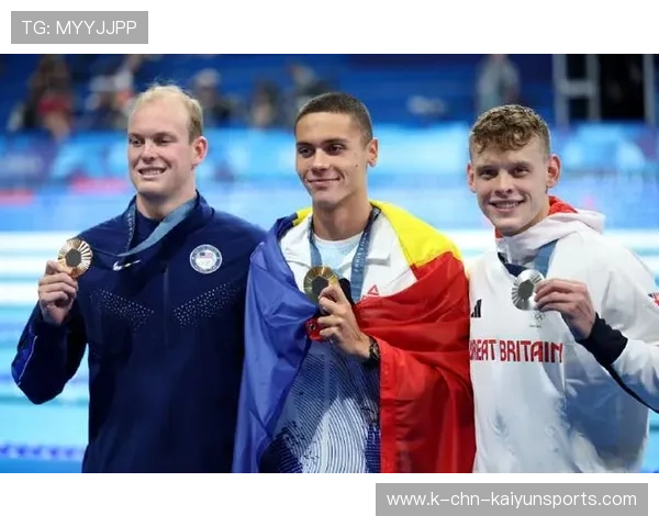 Popovici蝉联男子200 m自由泳金牌